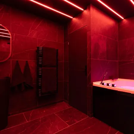 Apartment Loveroom Le Donjon *